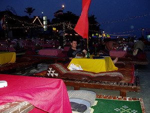 Lamai Beach Dining