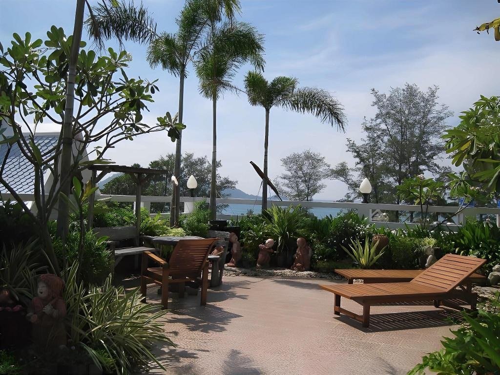 Сад Rayaburi Hotel Patong